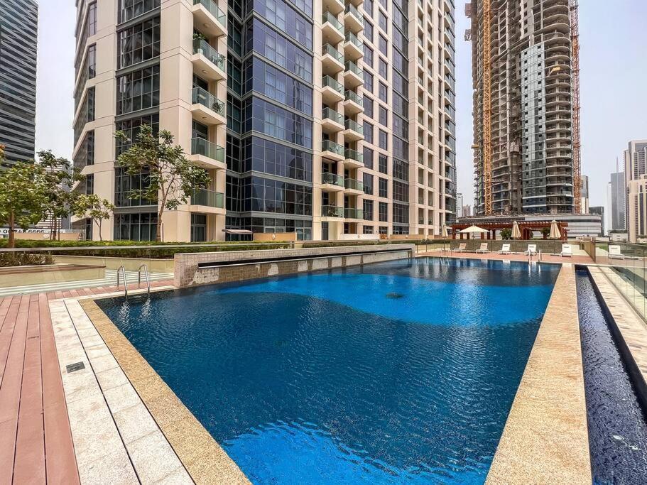 Vogue Downtown - Bellevue Towers Apartment Dubai Exterior photo