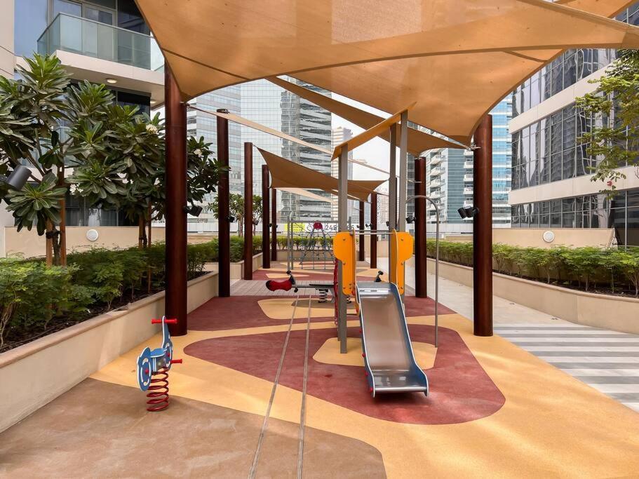 Vogue Downtown - Bellevue Towers Apartment Dubai Exterior photo
