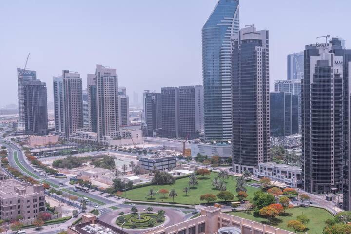 Vogue Downtown - Bellevue Towers Apartment Dubai Exterior photo