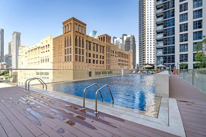 Vogue Downtown - Bellevue Towers Apartment Dubai Exterior photo