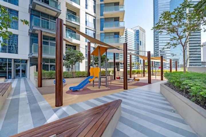 Vogue Downtown - Bellevue Towers Apartment Dubai Exterior photo