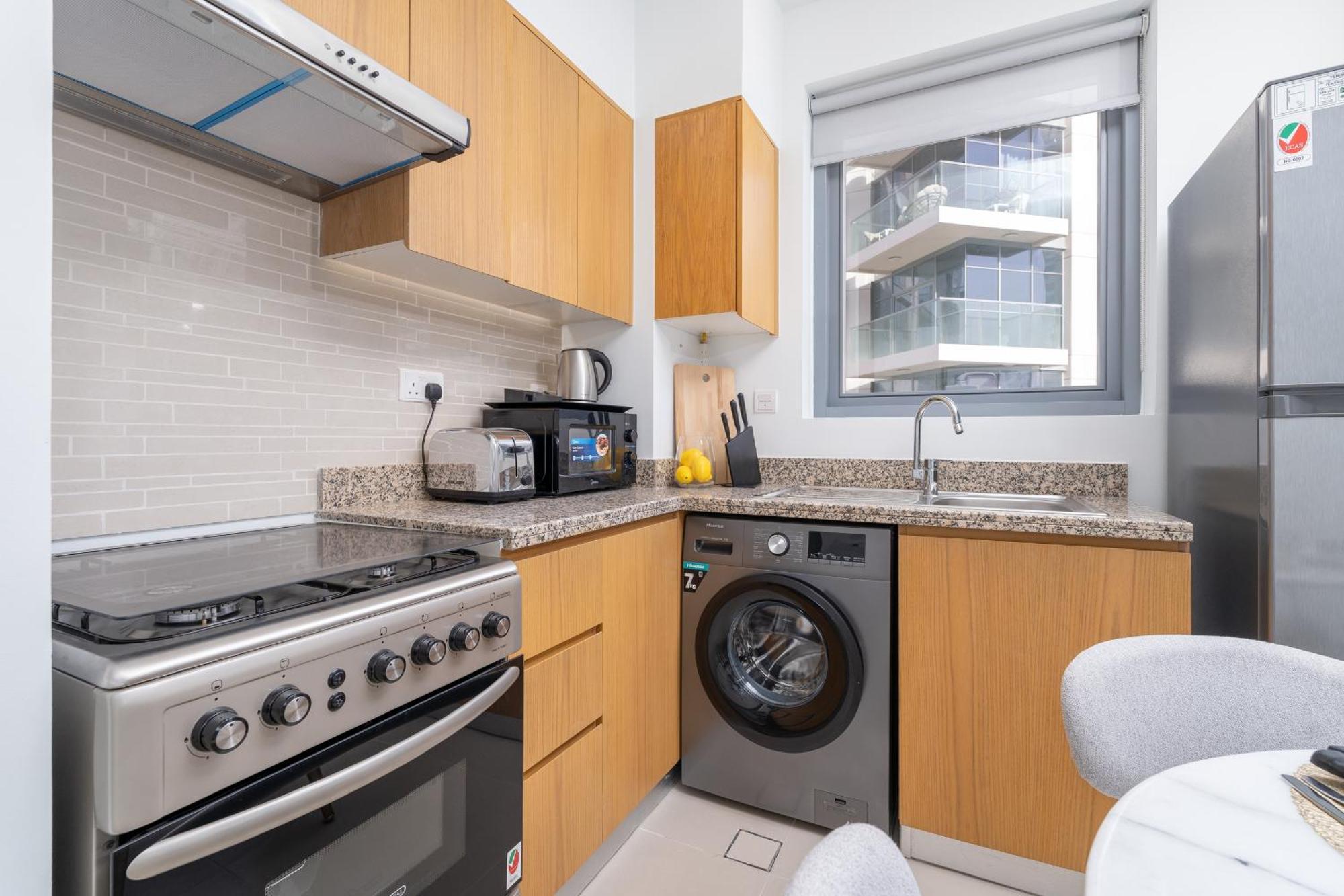 Vogue Downtown - Bellevue Towers Apartment Dubai Room photo