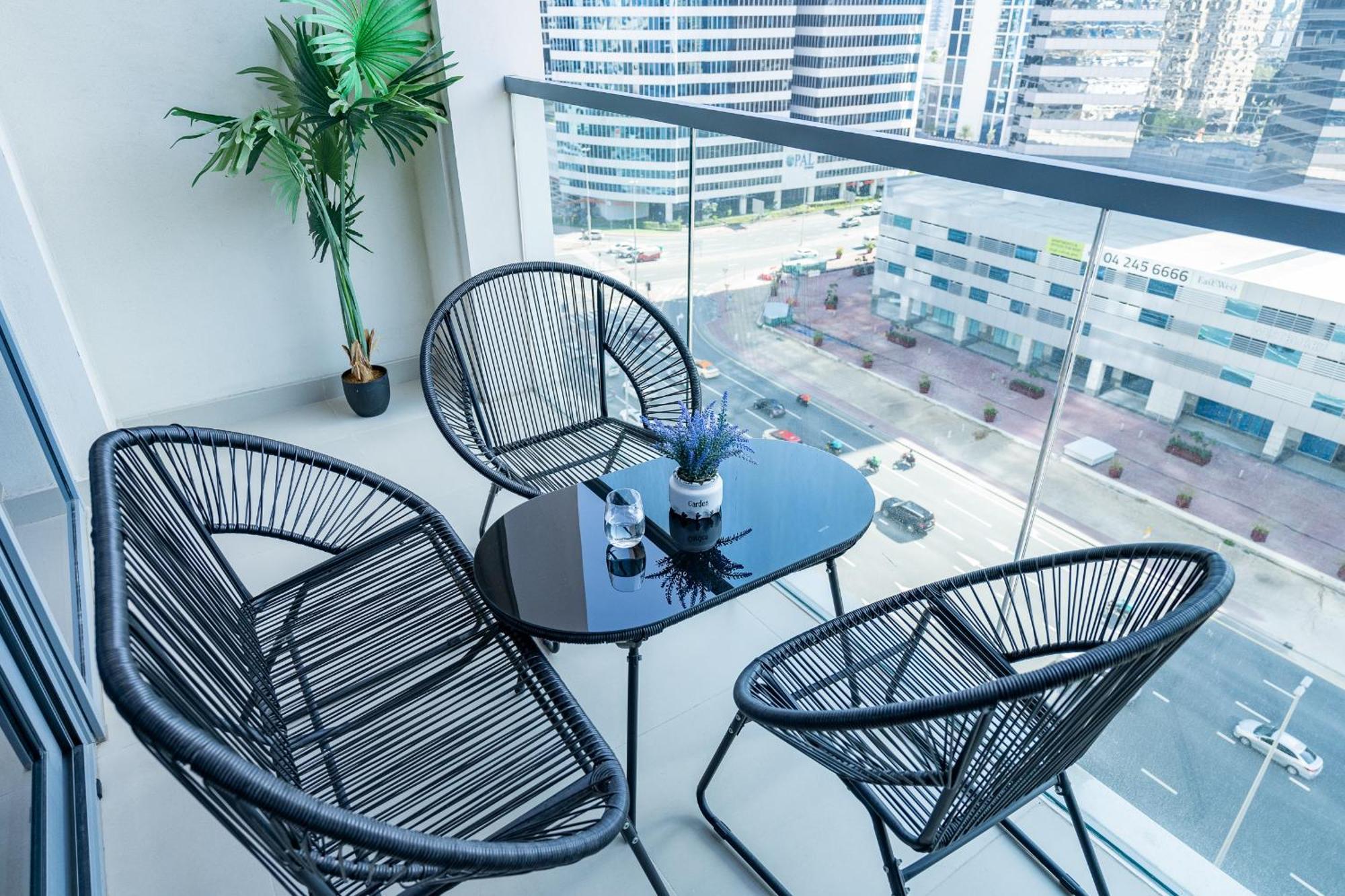 Vogue Downtown - Bellevue Towers Apartment Dubai Room photo